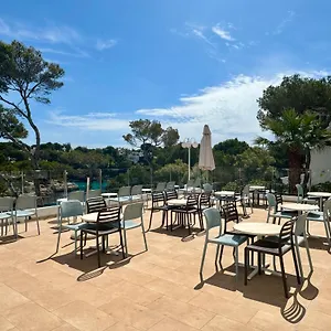 Otel Cabot Cala Ferrera