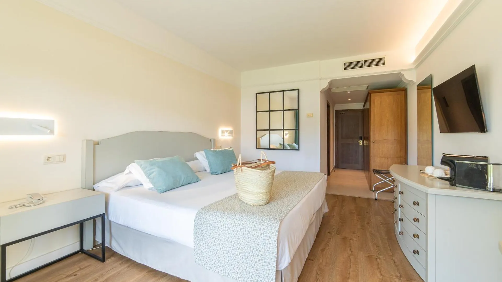 Cm Mallorca Palace - Only Adults Sa Coma  5*, Sa Coma (Mallorca) İspanya